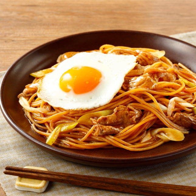 香ばしさがやみつき!豚ねぎソース焼きそばの作り方・レシピ