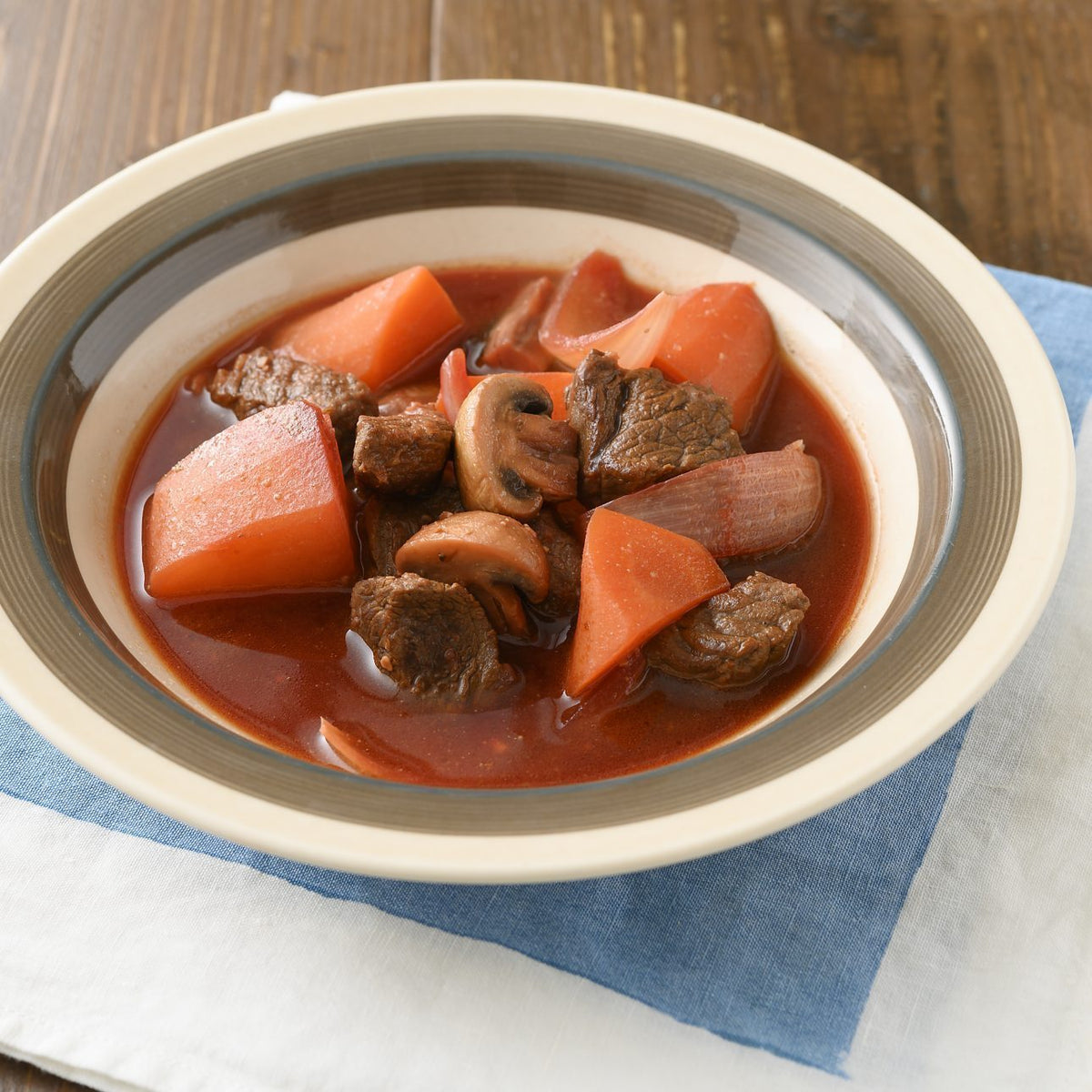 ビーツのビーフシチューの作り方・レシピ