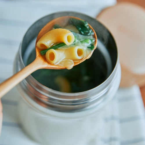 スープジャーでほうれん草とチーズのスープカレーの作り方・レシピ