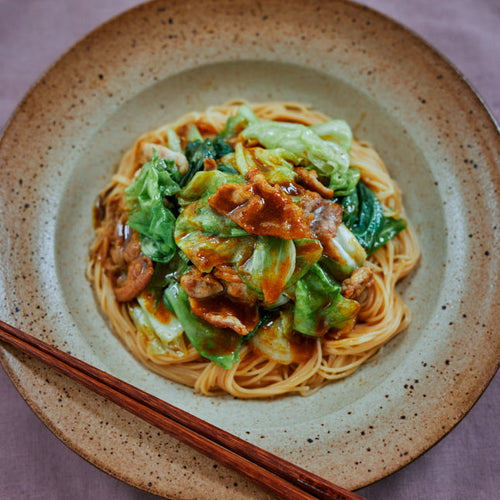 シャキシャキレタスと豚肉のスパイシー和え麺の作り方・レシピ