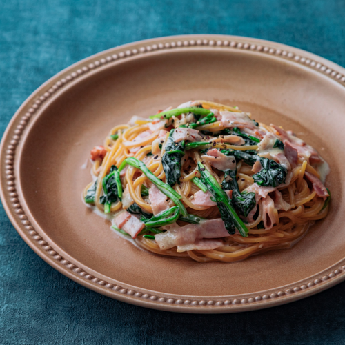 小麦粉要らずのほうれん草とベーコンのクリームパスタの作り方・レシピ