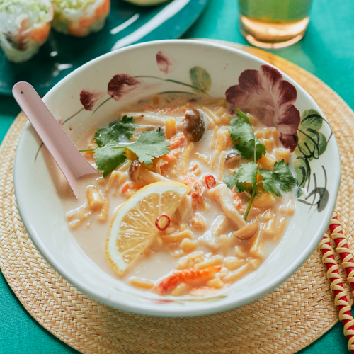 レンジで簡単！ナンプラーが決め手のトムヤム風ミールスープの作り方・レシピ
