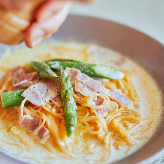 ワンパンで簡単！アスパラとベーコンのクリームスープパスタの作り方・レシピ