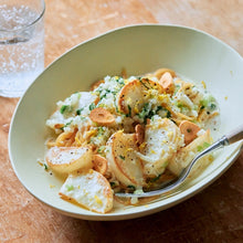 葉・皮までまるごと！かぶのクリームパスタの作り方・レシピ