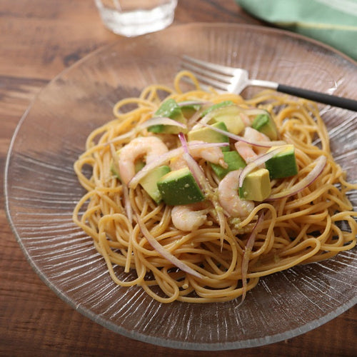 アボカドと海老のわさびぽん酢パスタの作り方・レシピ