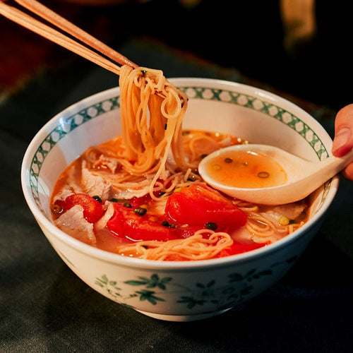 トマトと豚バラの（豆そうめんを使った）酸辣湯麺の作り方・レシピ