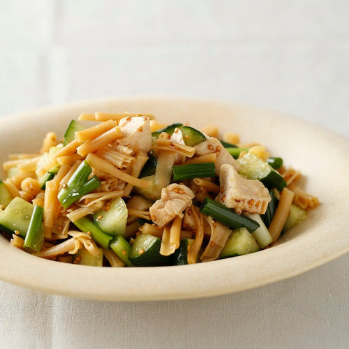 蒸し鶏とミールの中華サラダの作り方・レシピ