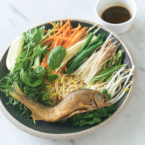 【CHOMPOO森枝シェフ レシピ】鮎ときざみ香味野菜の和え麺の作り方・レシピ